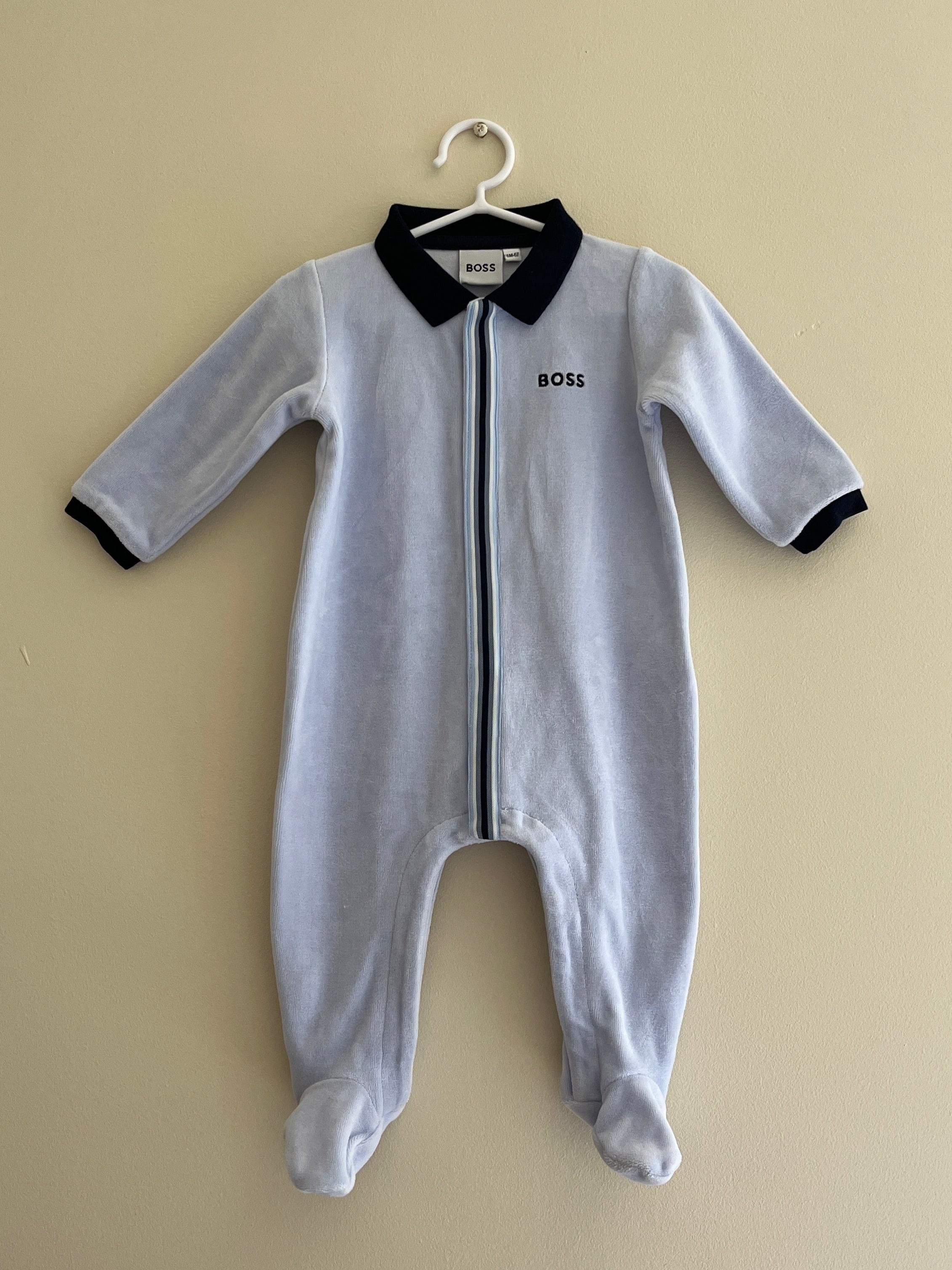 HUGO BOSS ZACHTE LICHTBLAUWE PYJAMA